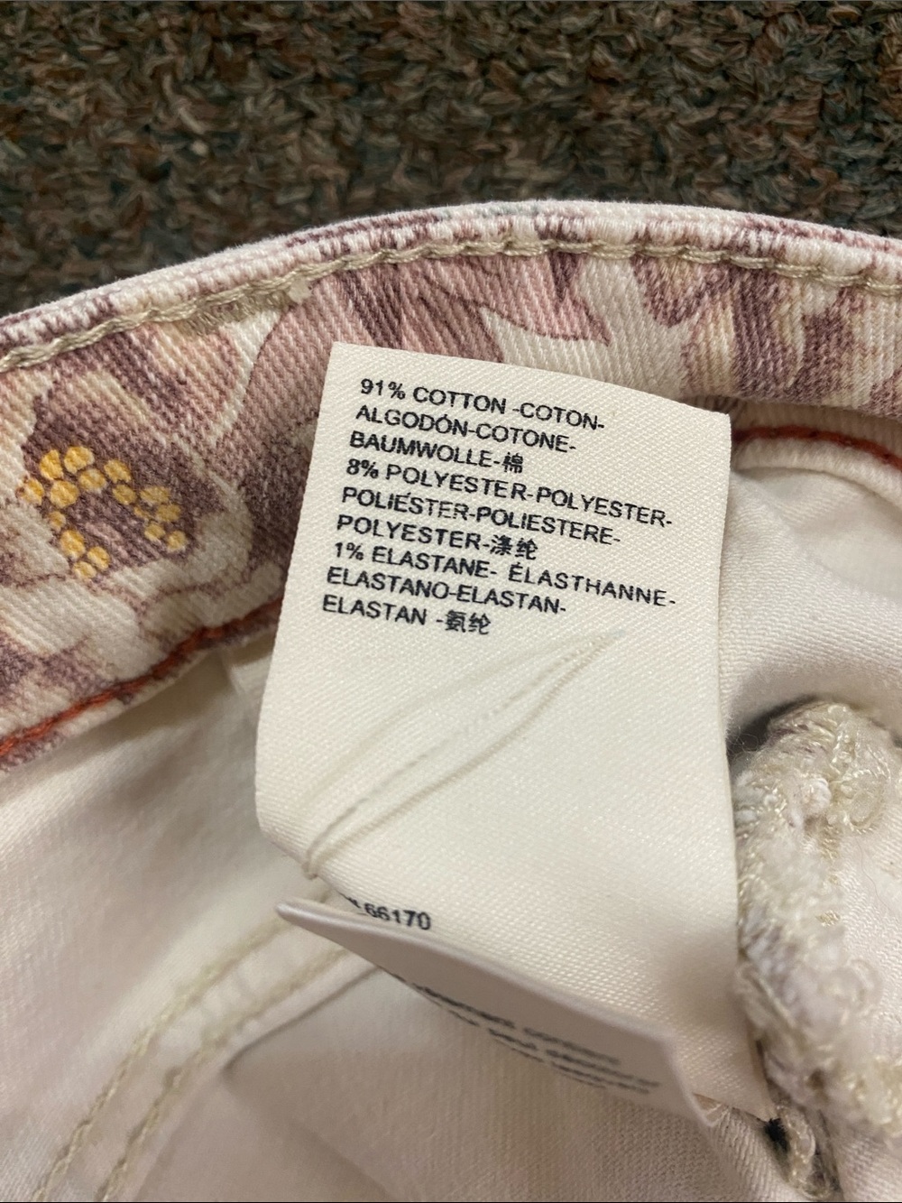 Pilcro Floral-Print Jeans in Dusty Rose & Cream - Picture 4 of 11